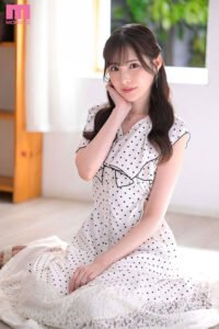 Arata Arina (Arina Hashimoto)